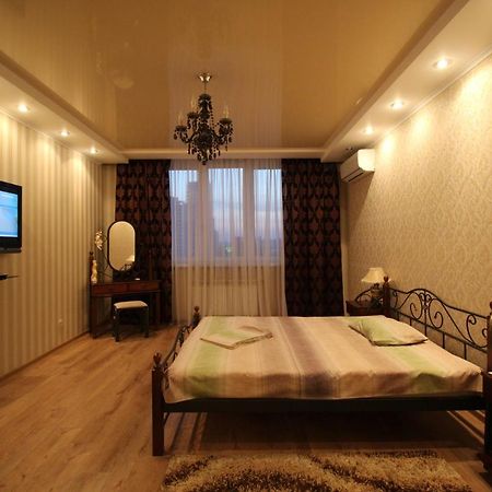 Panoramic View Lux Apartment On Metro Osokorky 基輔 外观 照片