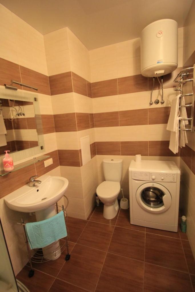 Panoramic View Lux Apartment On Metro Osokorky 基輔 外观 照片